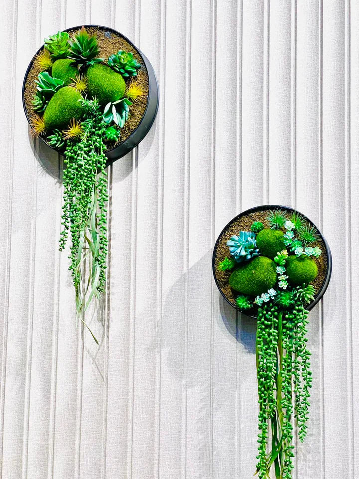 Elite Metal Wall Hanging