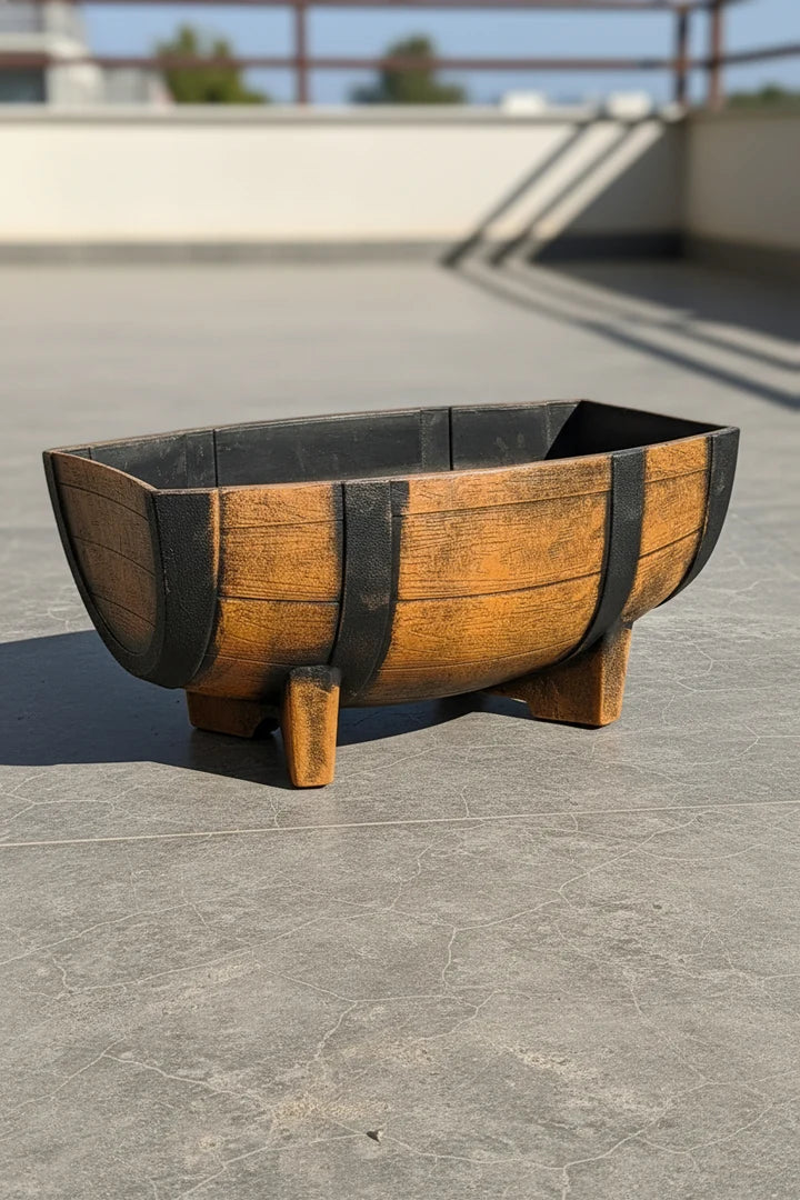 Modern Hourglass Pot